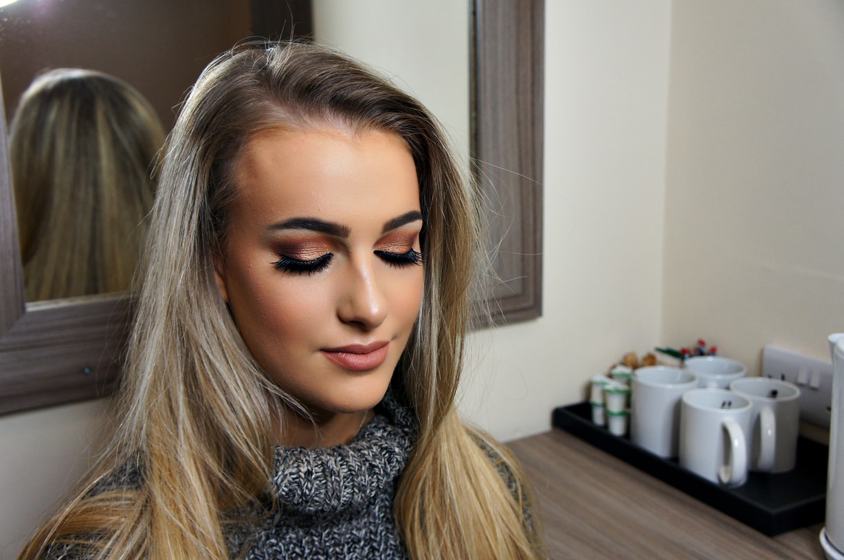 Bronze Smokey Eye with Nude Lip for Birthday Makeup