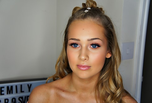 Click to Go to Prom Makeup Services
